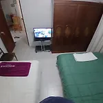 Room In Chalet - Private Double Room Toledo